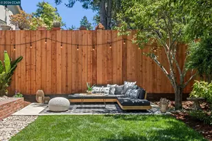 1917 Tiffin Rd, Oakland, CA 94602 - Photo 41