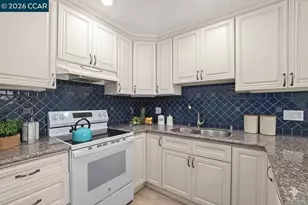 2135 Ascot Dr, Moraga, CA 94556 - Photo 11