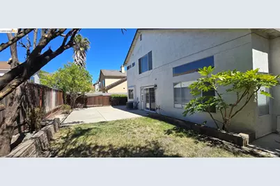 4976 Parkgreen Cir, Antioch, CA 94531 - Photo 25