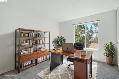 955 Shorepoint Ct #208, Alameda, CA 94501 - Photo 15