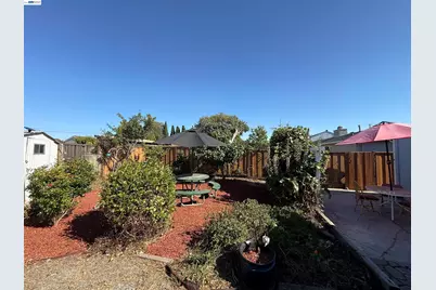 1362 Esser Ave, San Leandro, CA 94579 - Photo 37