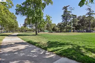 580 15th St, San Jose, CA 95112 - Photo 57