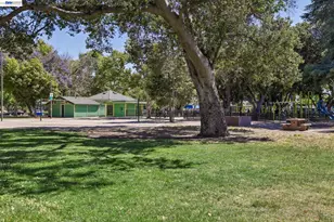 580 15th St, San Jose, CA 95112 - Photo 55
