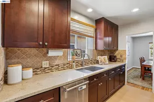 580 15th St, San Jose, CA 95112 - Photo 17