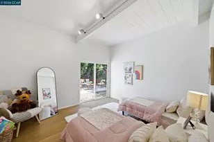 233 Melody Ln, Orinda, CA 94563 - Photo 21