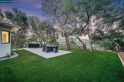 233 Melody Ln, Orinda, CA 94563 - Photo 35