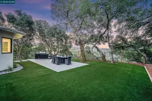 233 Melody Ln, Orinda, CA 94563 - Photo 35