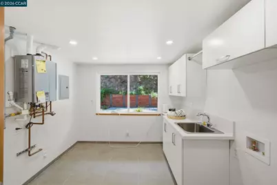 233 Melody Ln, Orinda, CA 94563 - Photo 25
