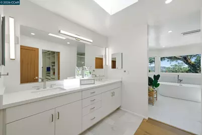 233 Melody Ln, Orinda, CA 94563 - Photo 17