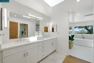 233 Melody Ln, Orinda, CA 94563 - Photo 17
