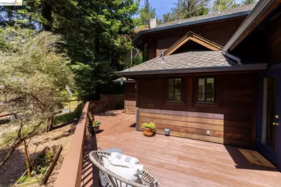6685 Shepherd Canyon Rd, Oakland, CA 94611 - Photo 27
