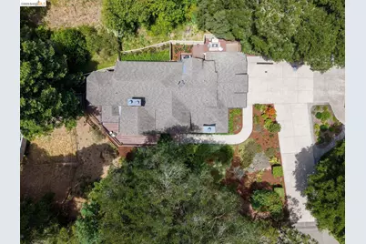 6685 Shepherd Canyon Rd, Oakland, CA 94611 - Photo 73