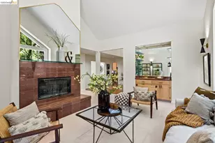 6685 Shepherd Canyon Rd, Oakland, CA 94611 - Photo 7