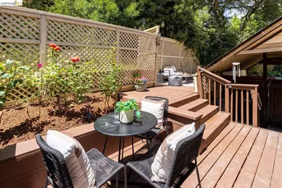 6685 Shepherd Canyon Rd, Oakland, CA 94611 - Photo 15