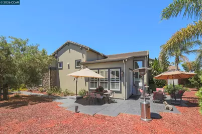 1110 Lafite Ct, Brentwood, CA 94513 - Photo 37