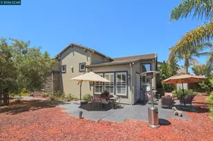 1110 Lafite Ct, Brentwood, CA 94513 - Photo 37