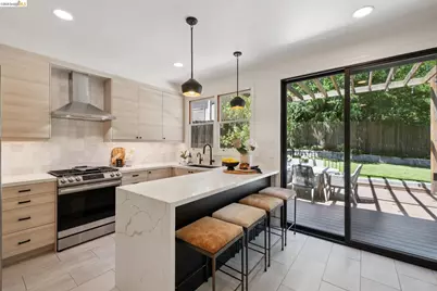 583 Mira Vista Ave, Oakland, CA 94610 - Photo 21