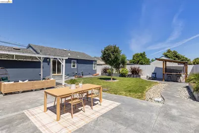 15066 Andover St, San Leandro, CA 94579 - Photo 29