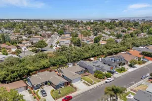 2090 Coolidge Dr, Santa Clara, CA 95051 - Photo 33