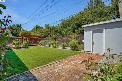 2090 Coolidge Dr, Santa Clara, CA 95051 - Photo 27