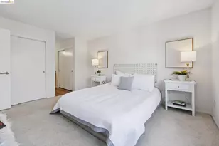 6 Schooner Ct, Richmond, CA 94804 - Photo 19