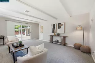 7 El Corte, Orinda, CA 94563 - Photo 7