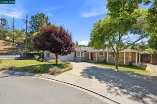 7 El Corte, Orinda, CA 94563 - Photo 3