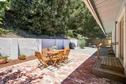 2825 Sheldon Dr, Richmond, CA 94803 - Photo 25