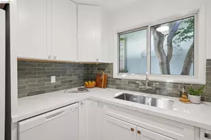 1915 Clemens Rd, Oakland, CA 94602 - Photo 23