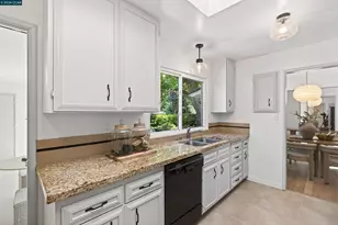 218 Overhill Rd, Orinda, CA 94563 - Photo 9