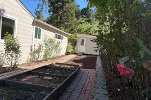 218 Overhill Rd, Orinda, CA 94563 - Photo 27