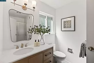 218 Overhill Rd, Orinda, CA 94563 - Photo 17