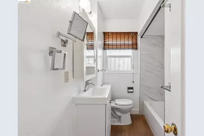 7650 Ney Ave, Oakland, CA 94605 - Photo 27