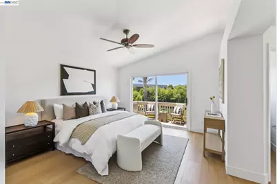 262 Ratto Rd, Alameda, CA 94502 - Photo 25