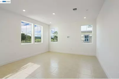 281 Central Parkway, Mountain House, CA 95391 - Photo 21