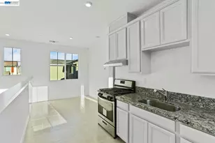 281 Central Pkwy, Mountain House, CA 95391 - Photo 43