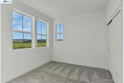 281 Central Parkway, Mountain House, CA 95391 - Photo 31