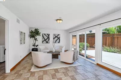 1386 Kathy Ct, Livermore, CA 94550 - Photo 11
