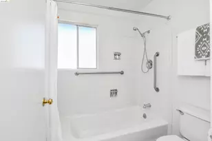 1386 Kathy Ct, Livermore, CA 94550 - Photo 23