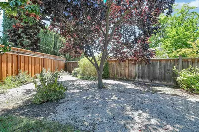 1386 Kathy Ct, Livermore, CA 94550 - Photo 27