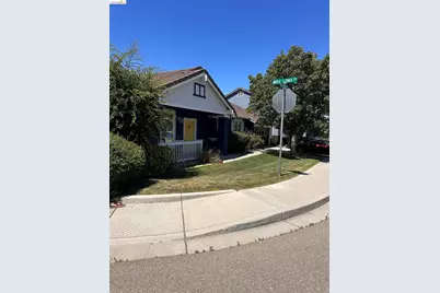 229 Millbrook Dr, Pittsburg, CA 94565 - Photo 3