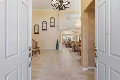 5048 Botting Ct, Antioch, CA 94531 - Photo 3
