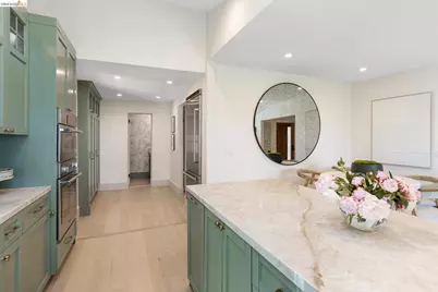 515 Cragmont Ave, Berkeley, CA 94708 - Photo 23