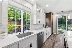 5625 Applegate Way, Dublin, CA 94568 - Photo 11