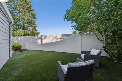 1912 Ascot Dr, Moraga, CA 94556 - Photo 35
