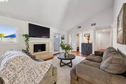 1912 Ascot Dr, Moraga, CA 94556 - Photo 5