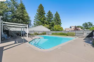 1912 Ascot Dr, Moraga, CA 94556 - Photo 37
