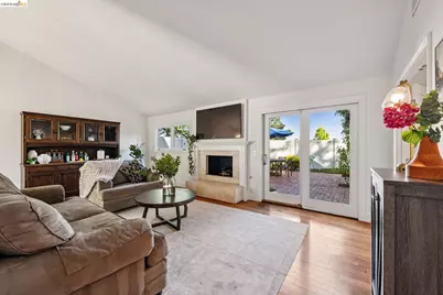 1912 Ascot Dr, Moraga, CA 94556 - Photo 7