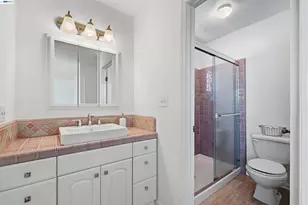 241 Garnet Dr, Livermore, CA 94550 - Photo 27
