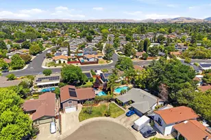 241 Garnet Dr, Livermore, CA 94550 - Photo 53